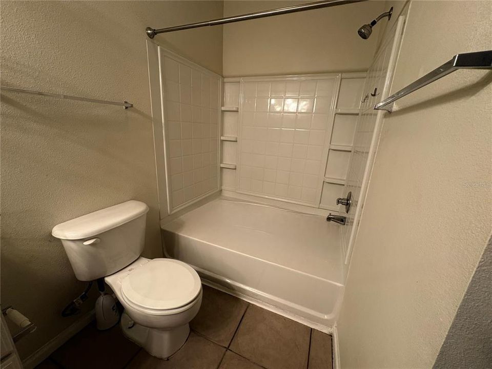 В аренду: $1,500 (2 спален, 2 ванн, 1048 Квадратных фут)