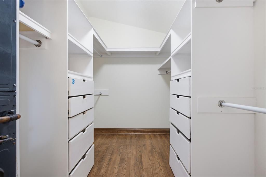 En Venta: $599,000 (5 camas, 3 baños, 3135 Pies cuadrados)