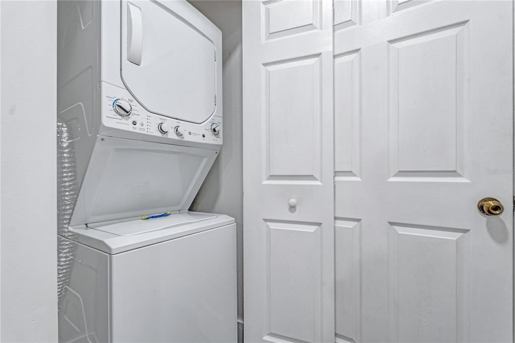 En Venta: $290,000 (2 camas, 2 baños, 1178 Pies cuadrados)