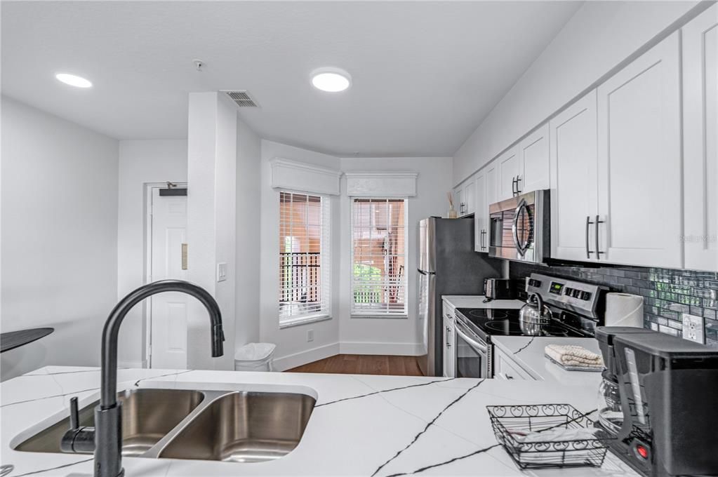 En Venta: $290,000 (2 camas, 2 baños, 1178 Pies cuadrados)
