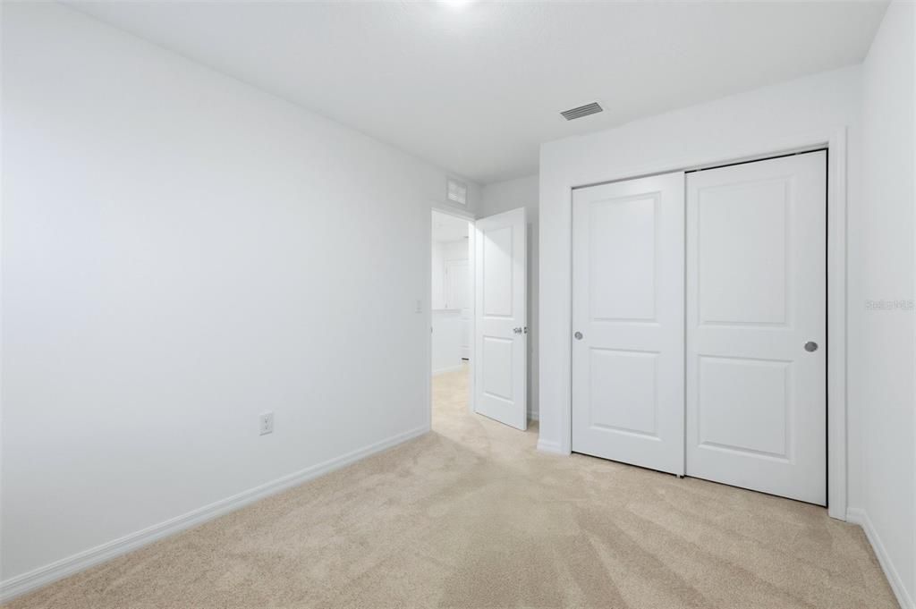 En Venta: $339,900 (3 camas, 2 baños, 1417 Pies cuadrados)
