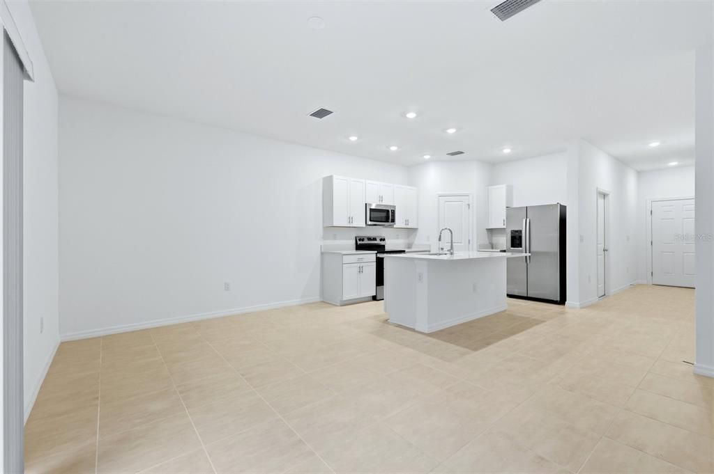 En Venta: $339,900 (3 camas, 2 baños, 1417 Pies cuadrados)