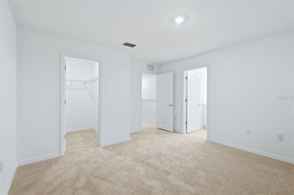 En Venta: $339,900 (3 camas, 2 baños, 1417 Pies cuadrados)