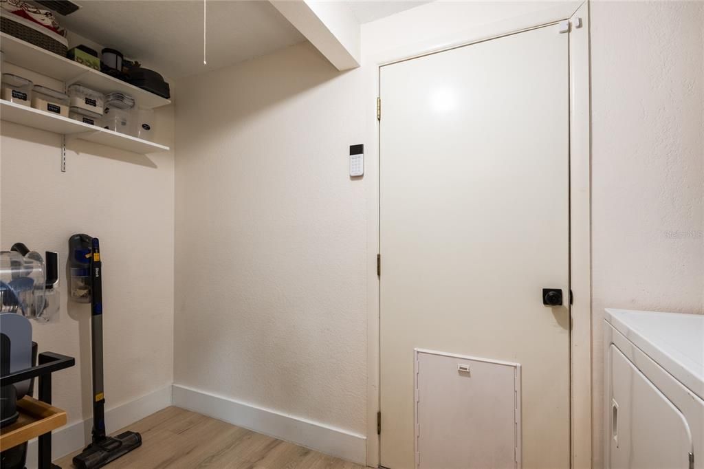 En Venta: $405,000 (3 camas, 2 baños, 1139 Pies cuadrados)