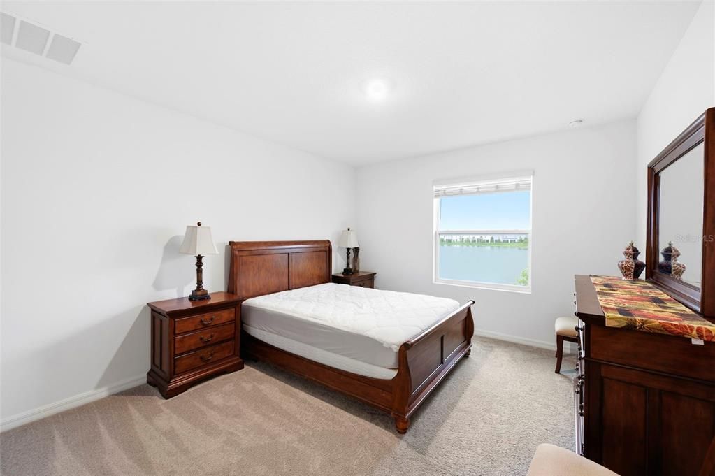 For Sale: $324,000 (3 beds, 2 baths, 1802 Square Feet)