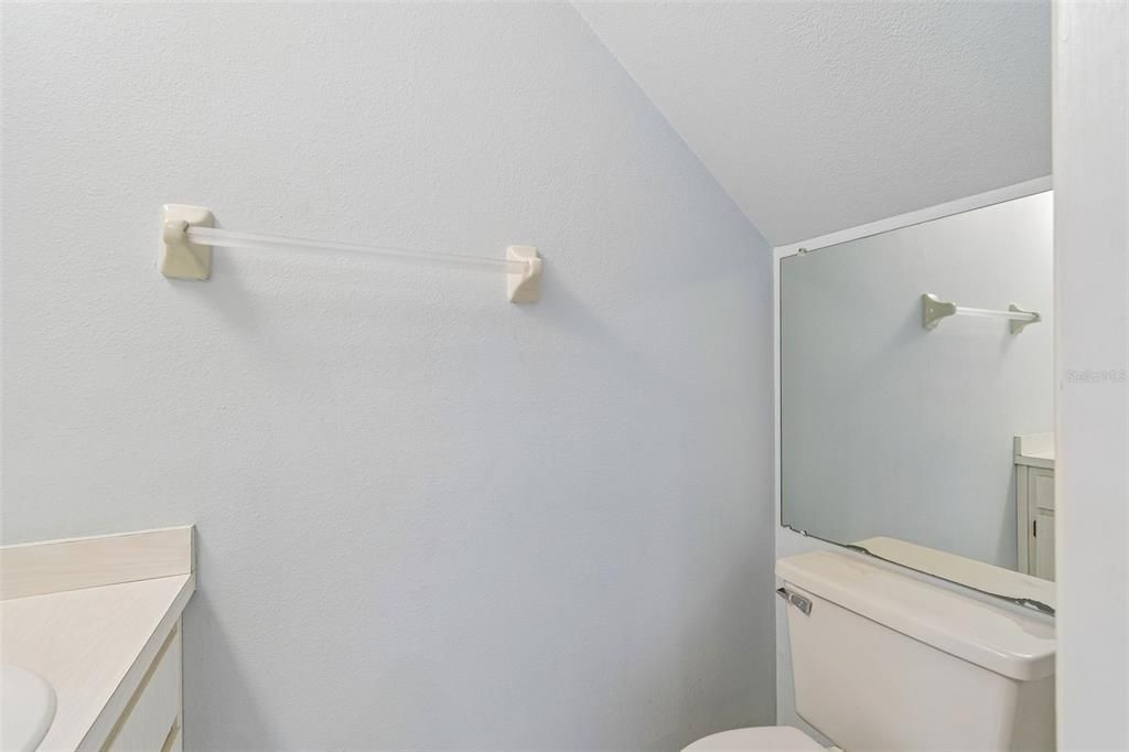 На продажу: $179,000 (2 спален, 1 ванн, 1248 Квадратных фут)