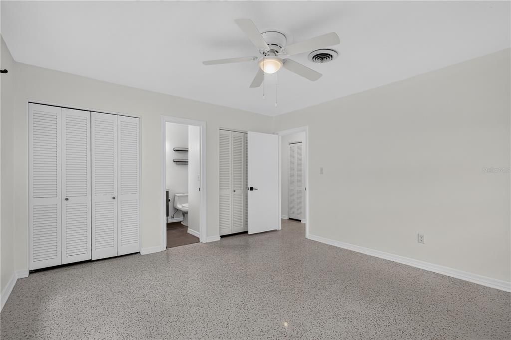 : $460,000 (3 beds, 2 baths, 1521 Square Feet)