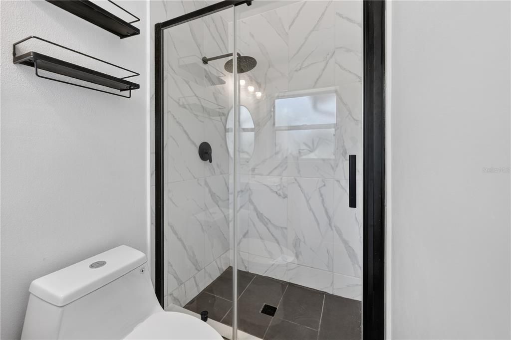 : $460,000 (3 beds, 2 baths, 1521 Square Feet)