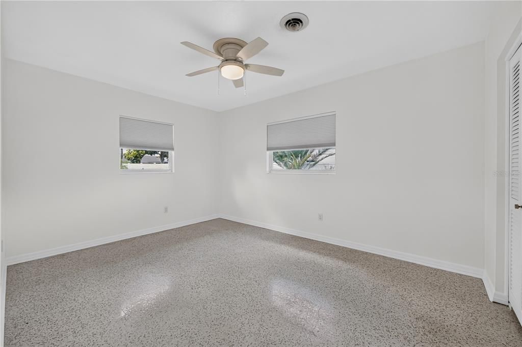 : $460,000 (3 beds, 2 baths, 1521 Square Feet)