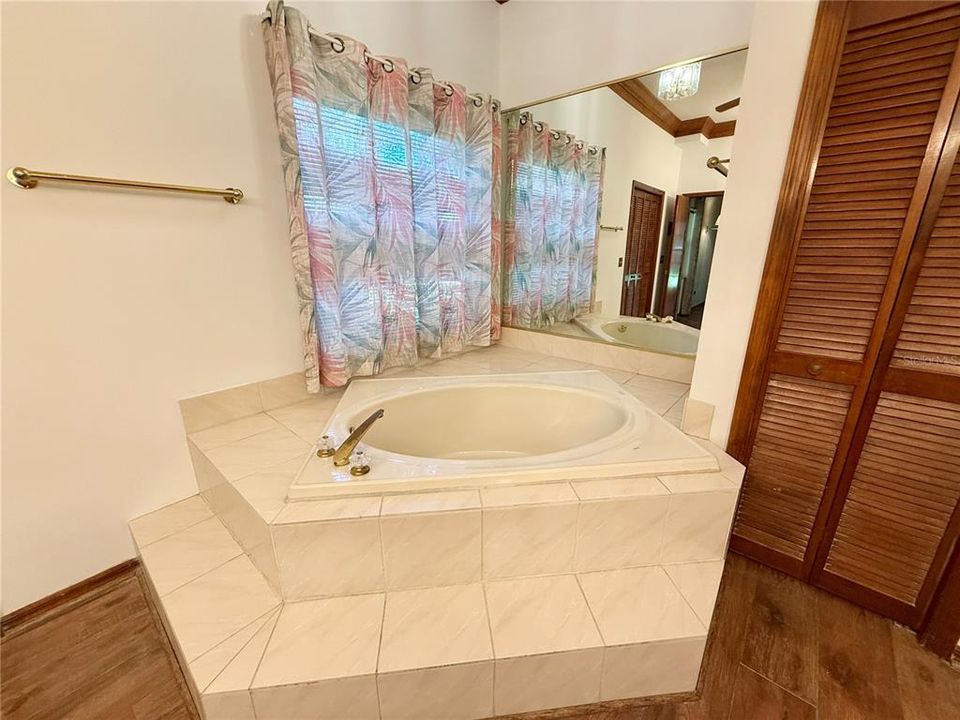 En Renta: $3,600 (4 camas, 3 baños, 3021 Pies cuadrados)