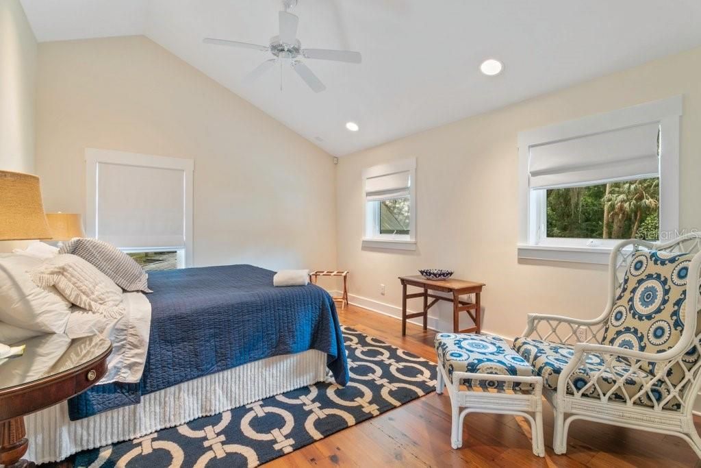 For Sale: $2,750,000 (9 beds, 6 baths, 5500 Square Feet)