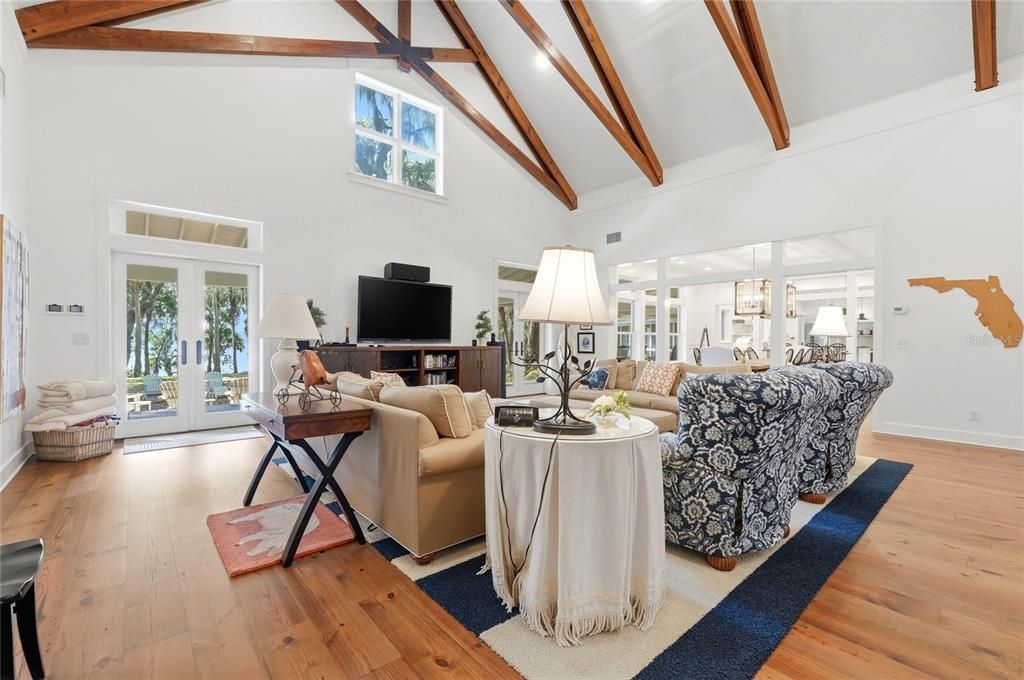 For Sale: $2,750,000 (9 beds, 6 baths, 5500 Square Feet)