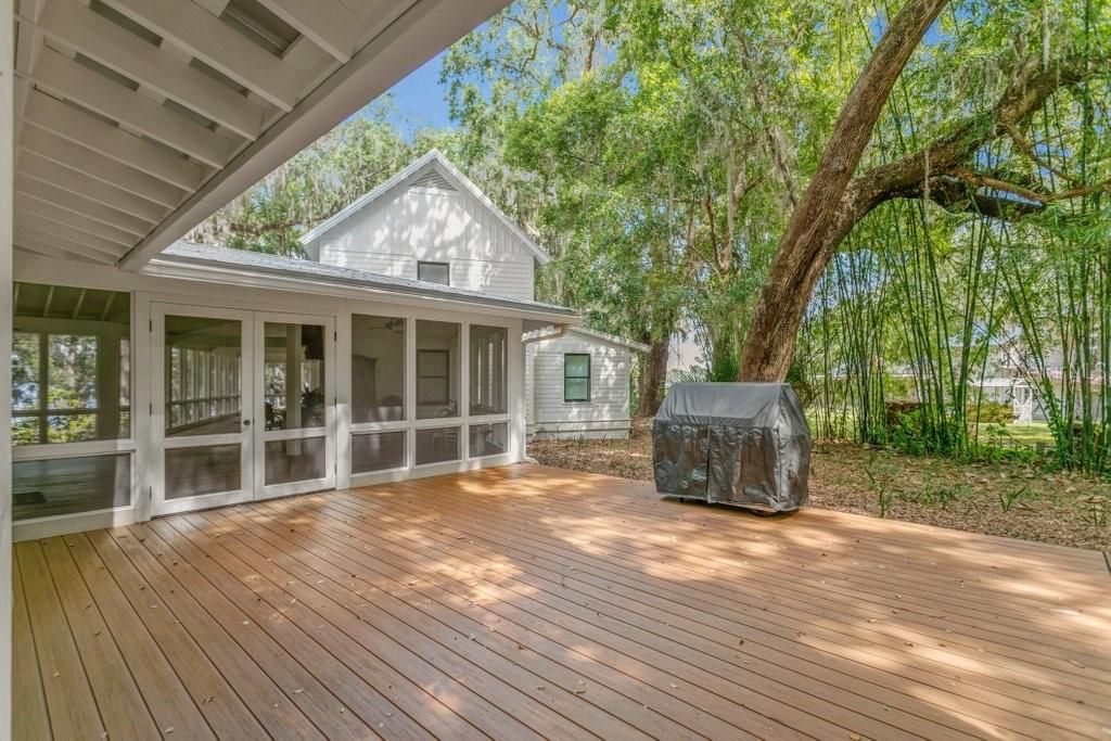 For Sale: $2,750,000 (9 beds, 6 baths, 5500 Square Feet)