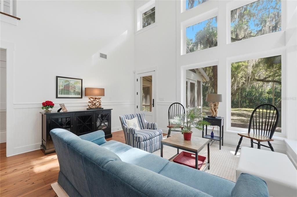 For Sale: $2,750,000 (9 beds, 6 baths, 5500 Square Feet)
