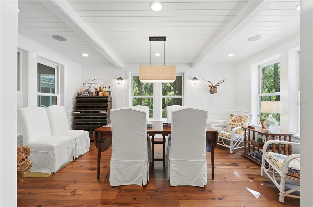 For Sale: $2,750,000 (9 beds, 6 baths, 5500 Square Feet)
