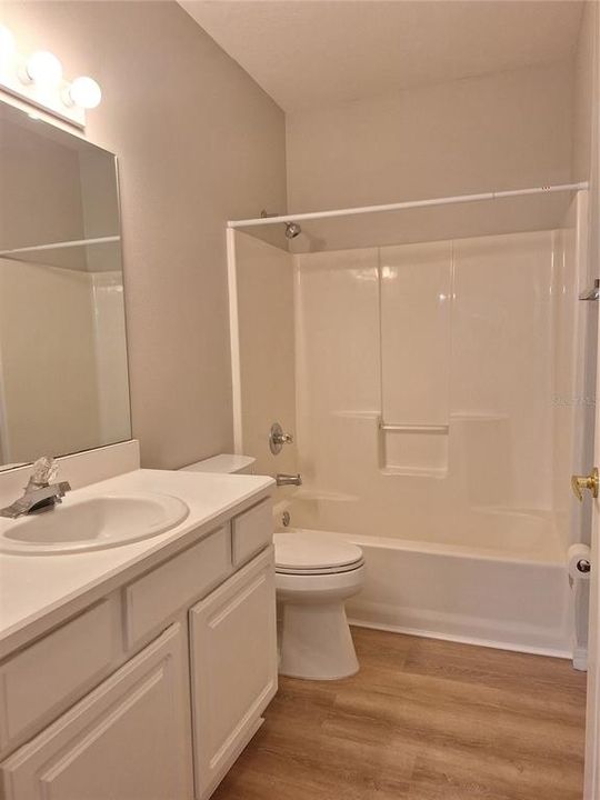 В аренду: $1,950 (2 спален, 2 ванн, 1066 Квадратных фут)