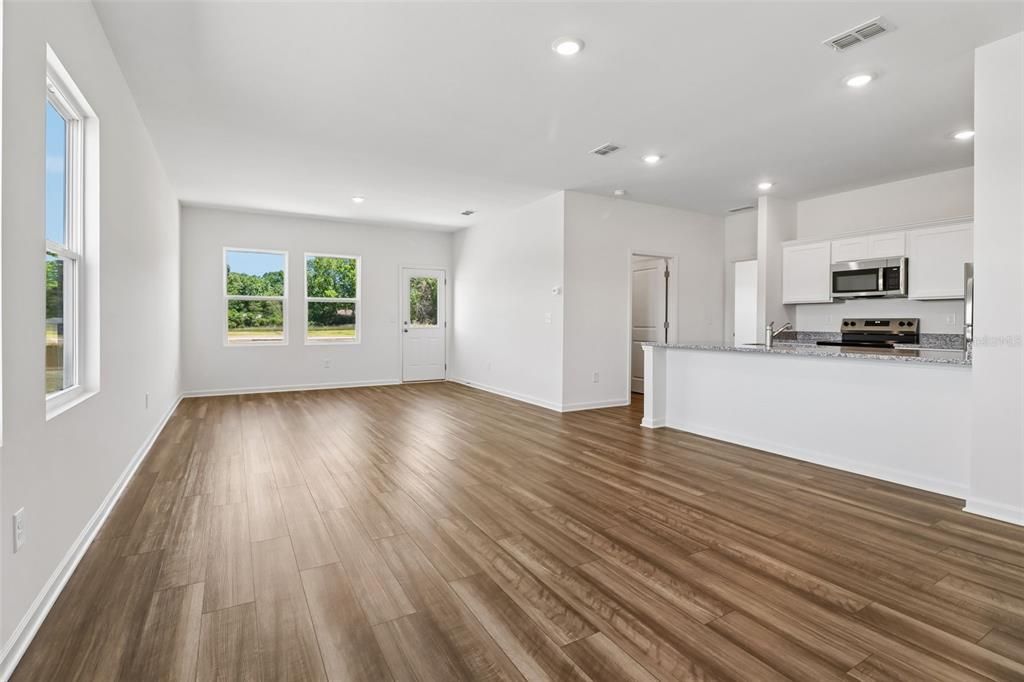 En Venta: $249,990 (3 camas, 2 baños, 1420 Pies cuadrados)