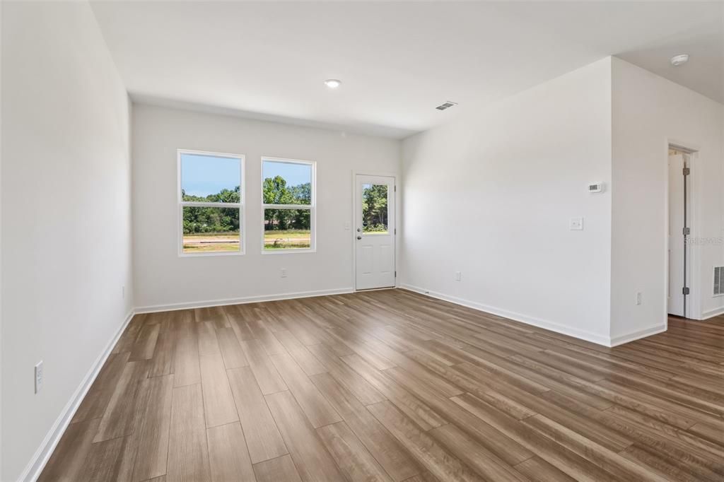 En Venta: $249,990 (3 camas, 2 baños, 1420 Pies cuadrados)