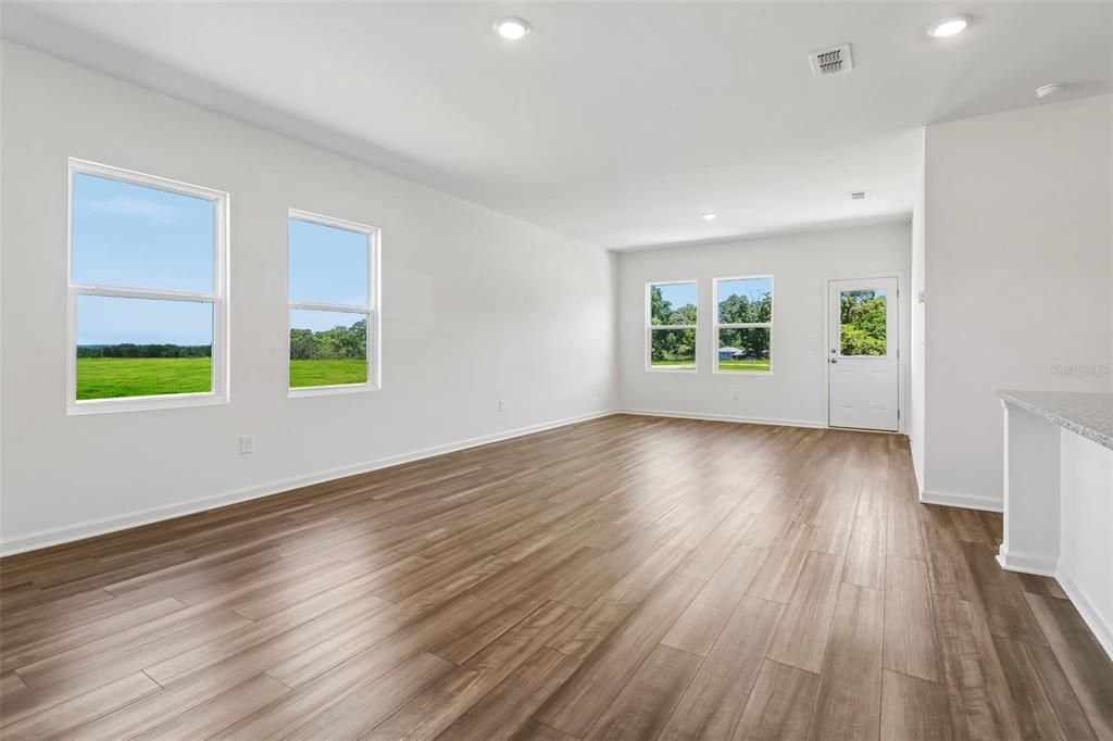 En Venta: $249,990 (3 camas, 2 baños, 1420 Pies cuadrados)