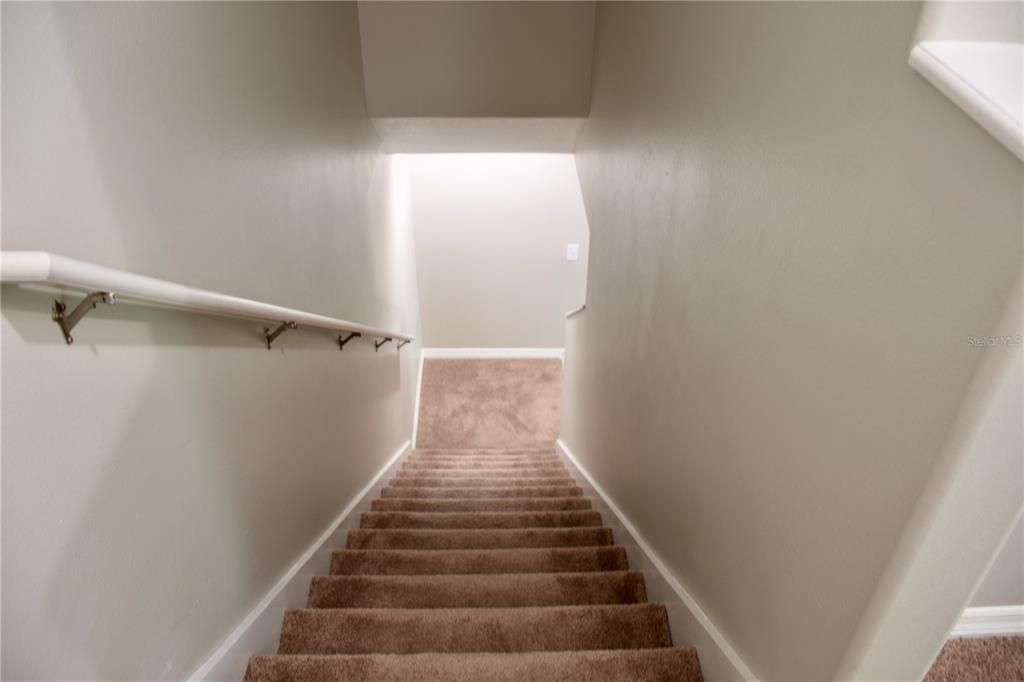 For Sale: $184,000 (3 beds, 2 baths, 1302 Square Feet)