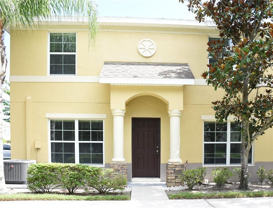 For Sale: $184,000 (3 beds, 2 baths, 1302 Square Feet)