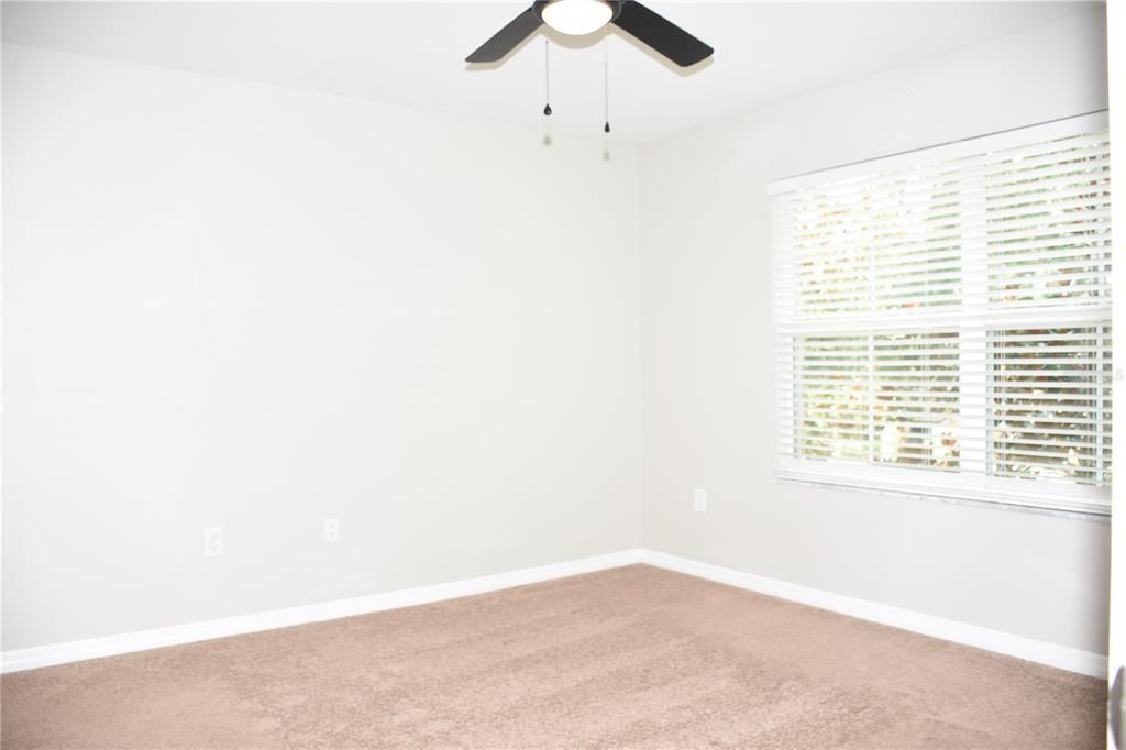 For Sale: $184,000 (3 beds, 2 baths, 1302 Square Feet)
