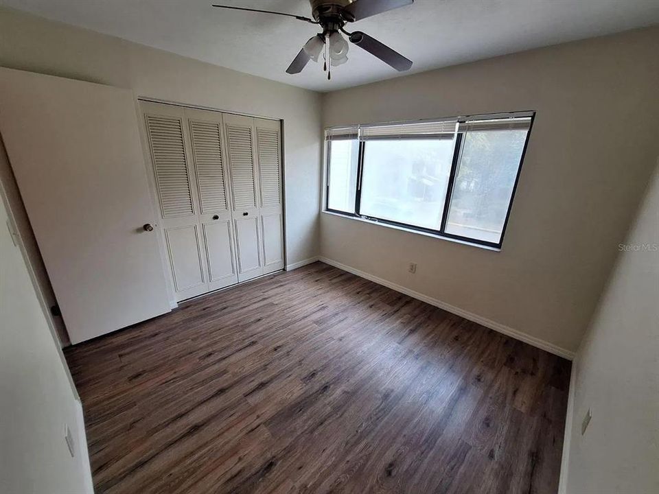 For Rent: $1,299 (2 beds, 1 baths, 1016 Square Feet)