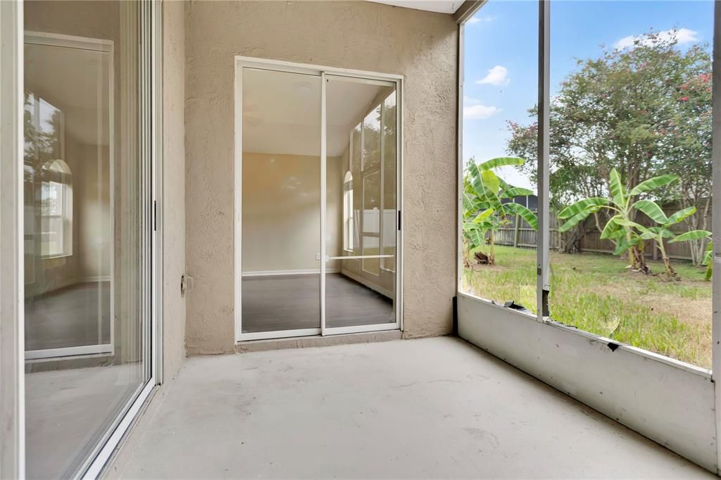 На продажу: $294,900 (4 спален, 2 ванн, 2091 Квадратных фут)