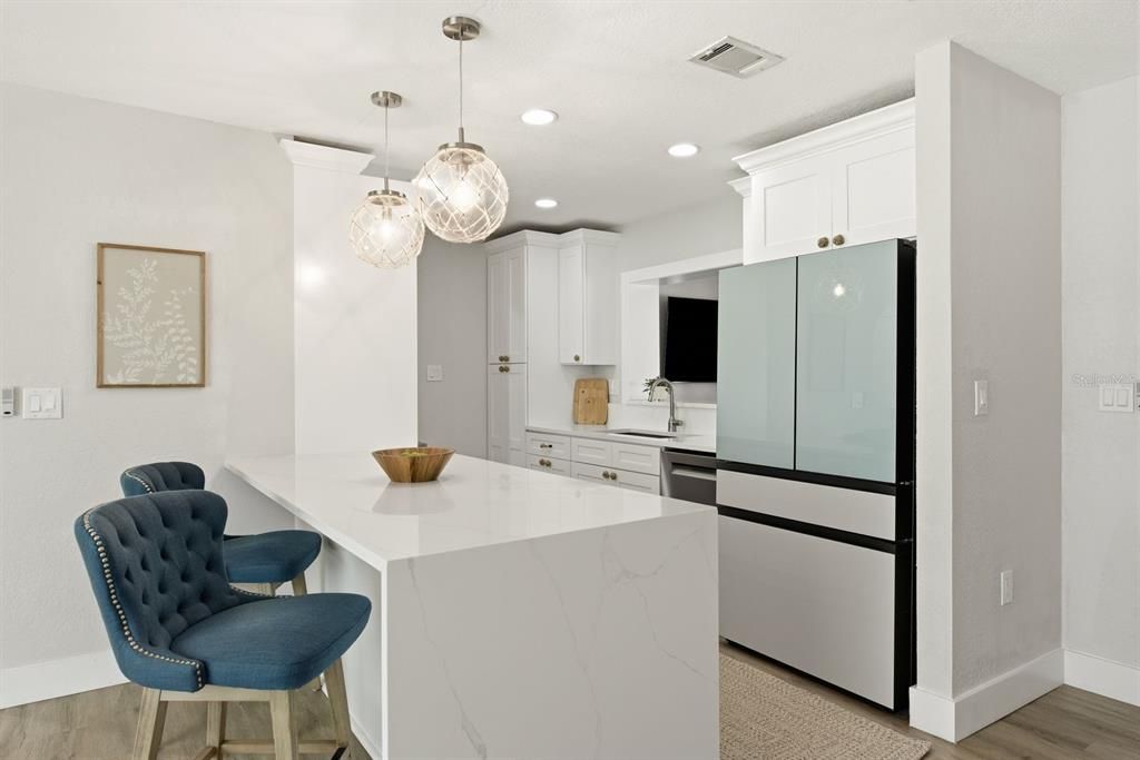 : $495,000 (2 beds, 2 baths, 1347 Square Feet)