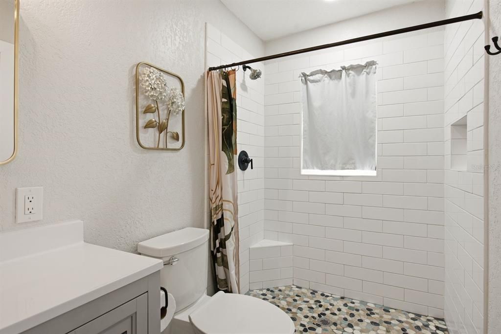: $495,000 (2 beds, 2 baths, 1347 Square Feet)