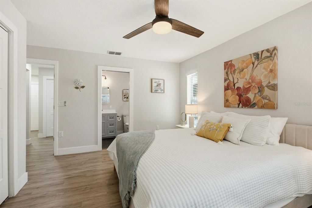 : $495,000 (2 beds, 2 baths, 1347 Square Feet)
