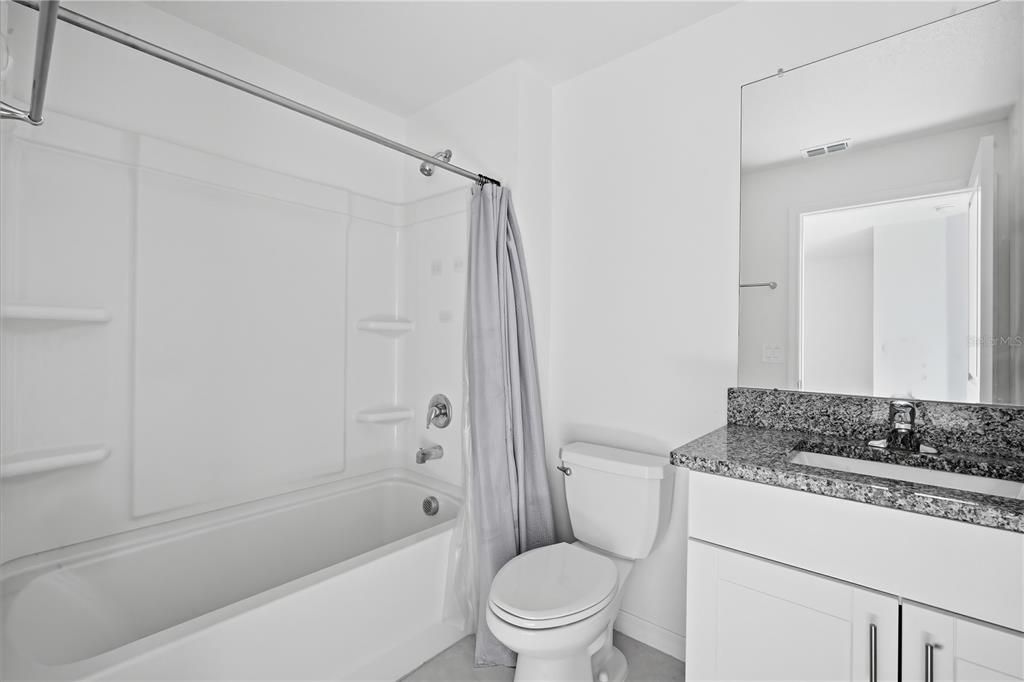 For Rent: $1,899 (3 beds, 3 baths, 1666 Square Feet)
