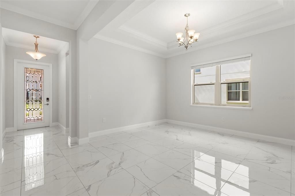 En Renta: $6,900 (5 camas, 4 baños, 3883 Pies cuadrados)
