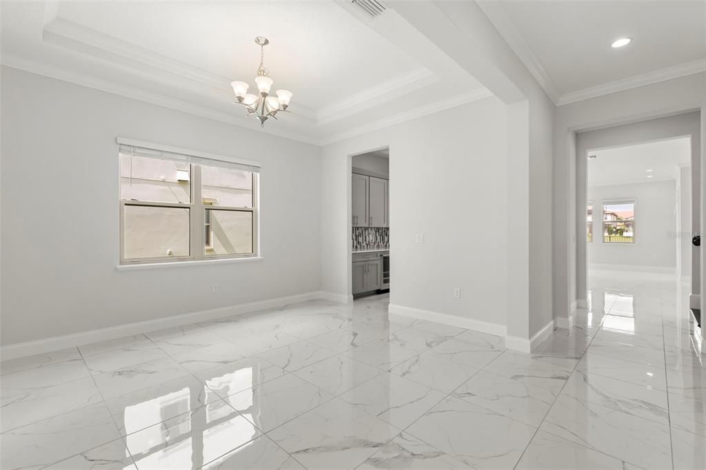 En Renta: $6,900 (5 camas, 4 baños, 3883 Pies cuadrados)