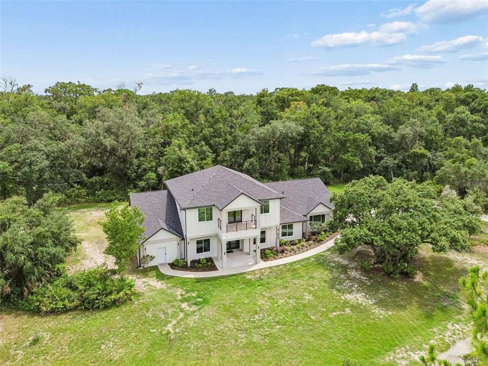 For Sale: $1,550,000 (4 beds, 3 baths, 4543 Square Feet)