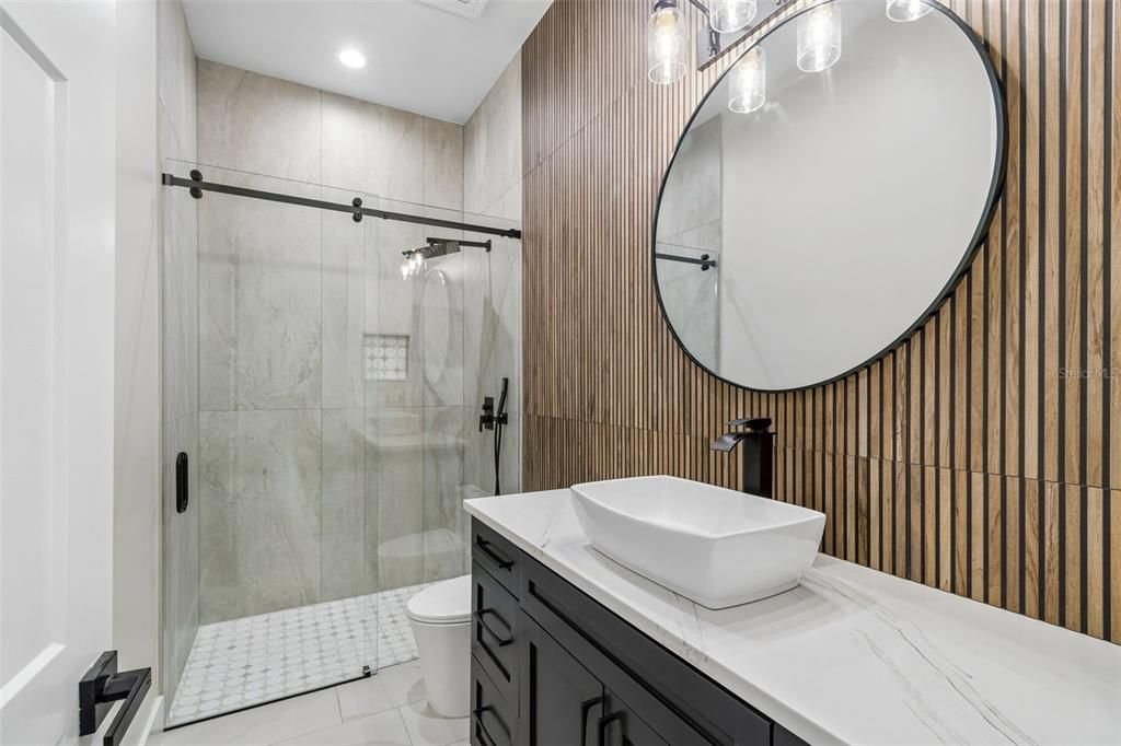 For Sale: $1,550,000 (4 beds, 3 baths, 4543 Square Feet)