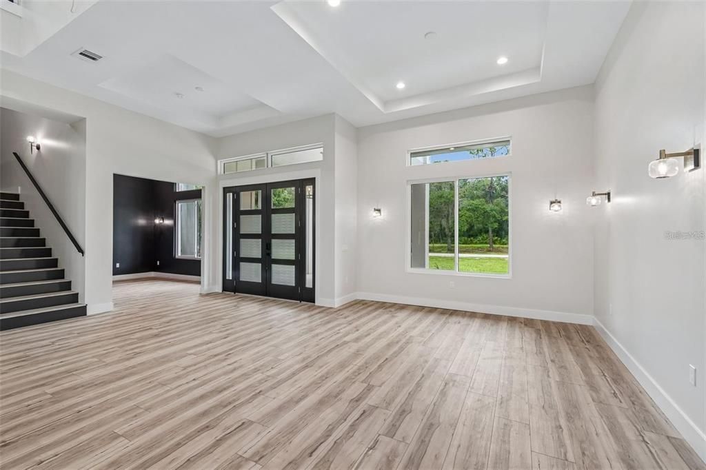 For Sale: $1,550,000 (4 beds, 3 baths, 4543 Square Feet)