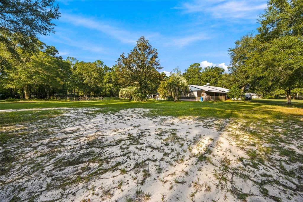 For Sale: $1,299,000 (3 beds, 2 baths, 1528 Square Feet)