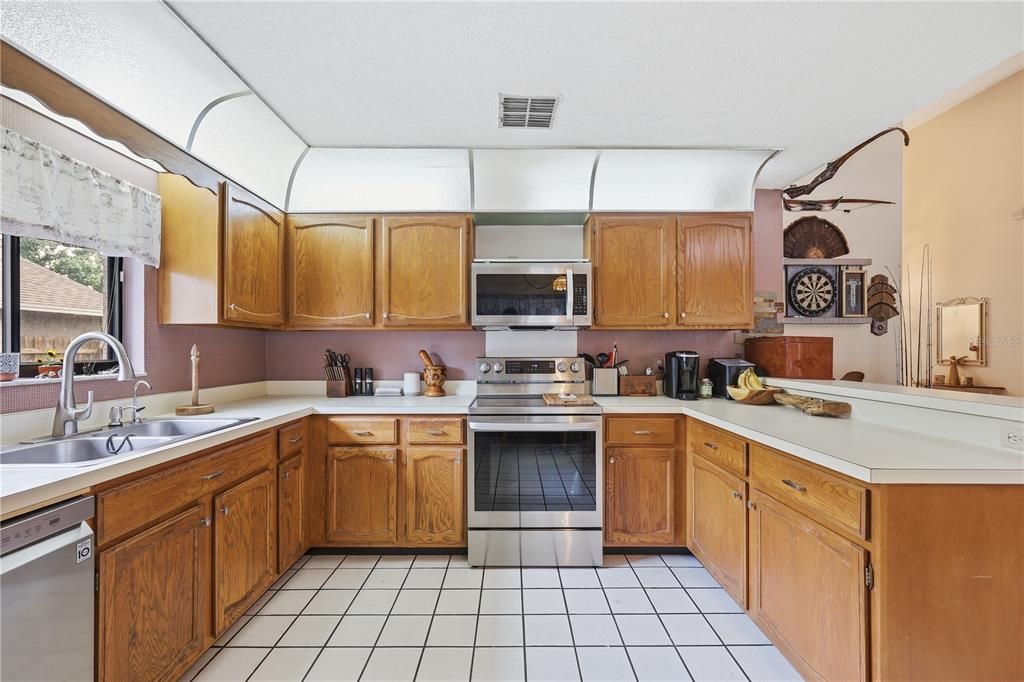 En Venta: $345,000 (3 camas, 2 baños, 1456 Pies cuadrados)