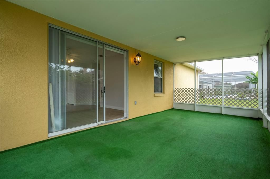 На продажу: $465,000 (4 спален, 2 ванн, 1956 Квадратных фут)