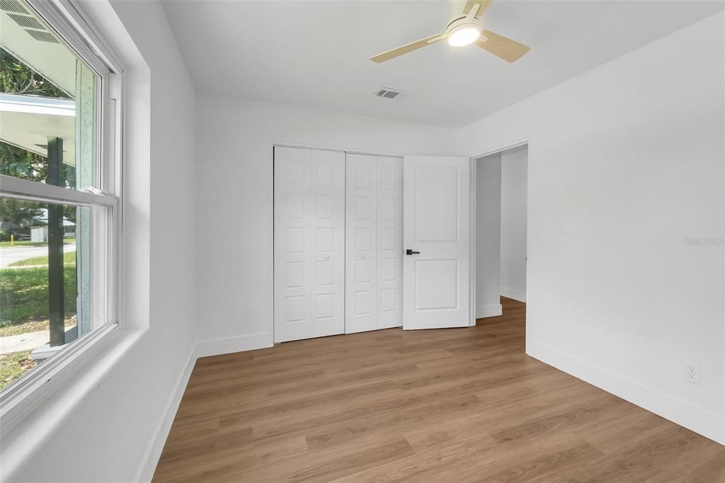 For Sale: $299,700 (4 beds, 3 baths, 1756 Square Feet)