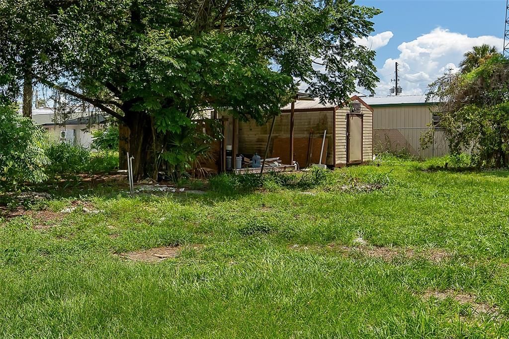For Sale: $299,700 (4 beds, 3 baths, 1756 Square Feet)