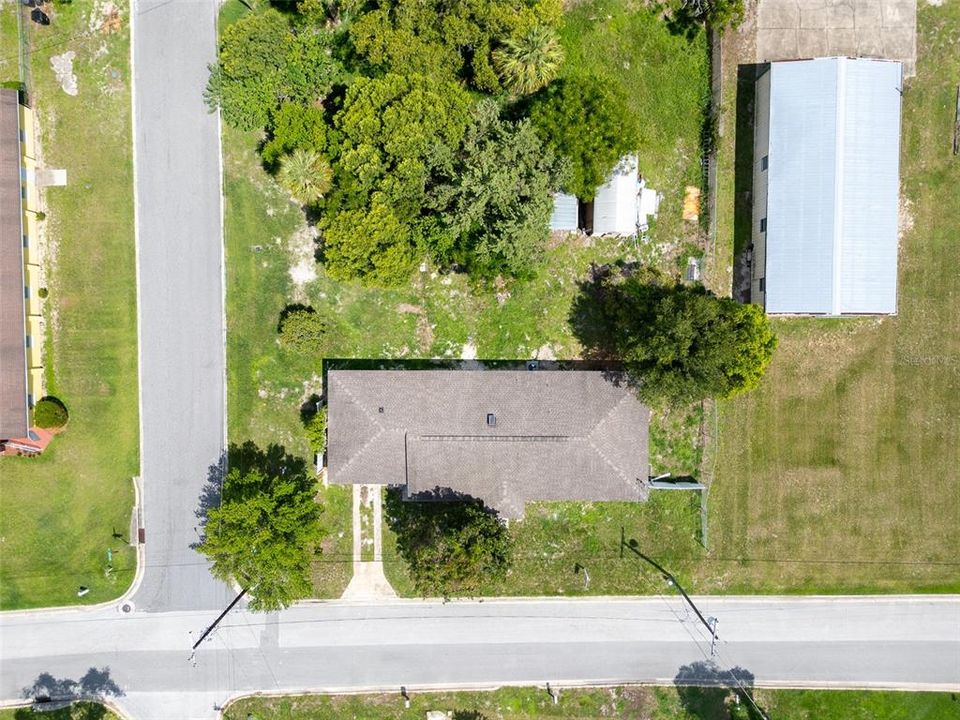 For Sale: $299,700 (4 beds, 3 baths, 1756 Square Feet)