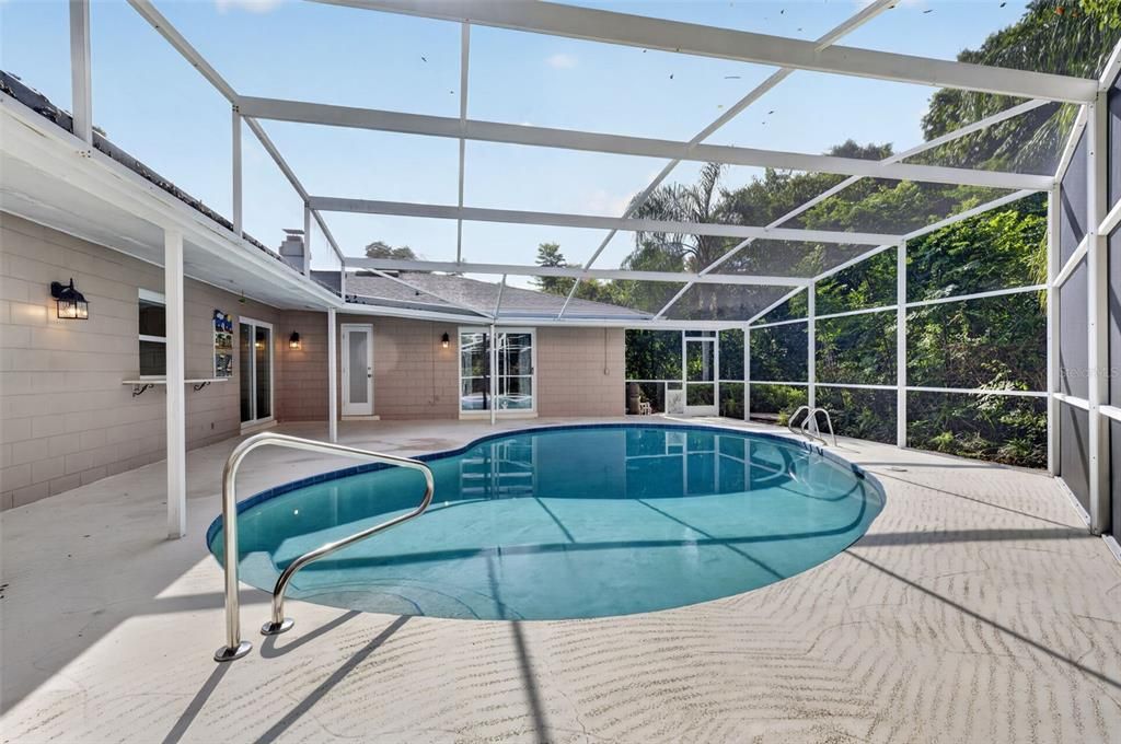 En Venta: $875,000 (5 camas, 4 baños, 3136 Pies cuadrados)