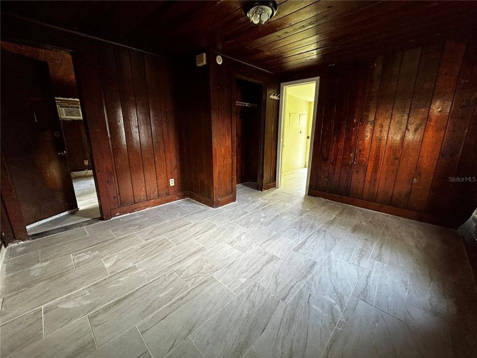 В аренду: $1,295 (2 спален, 1 ванн, 800 Квадратных фут)