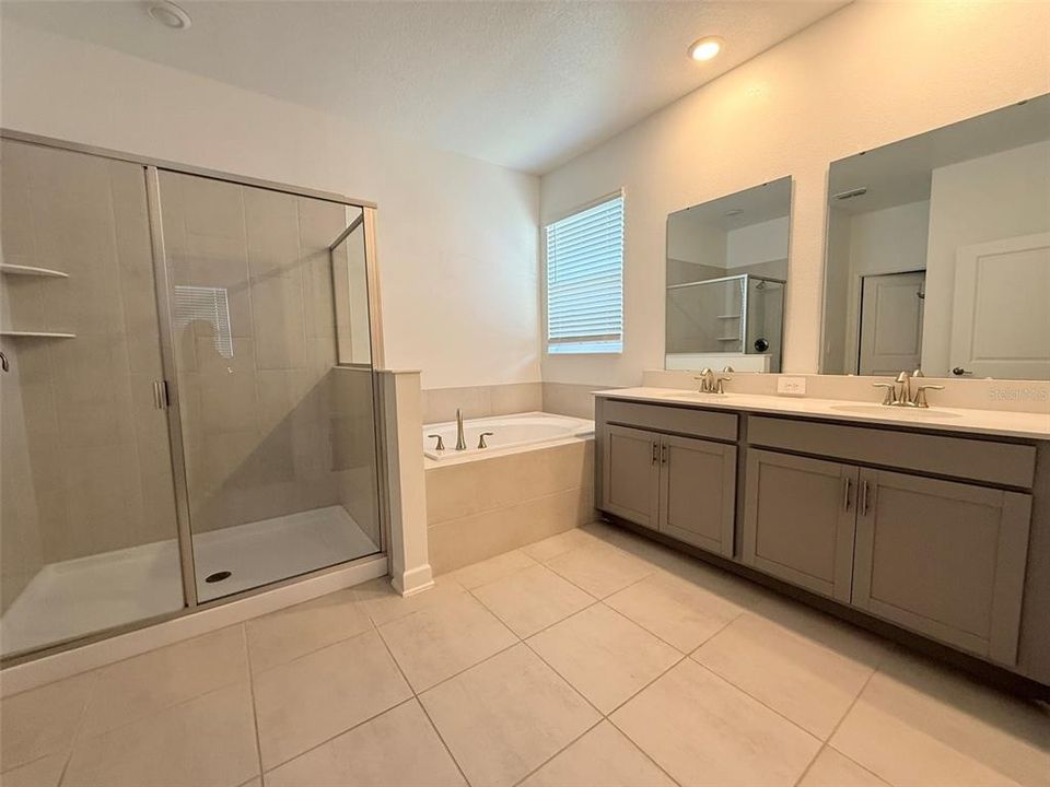 For Sale: $489,990 (4 beds, 3 baths, 2151 Square Feet)