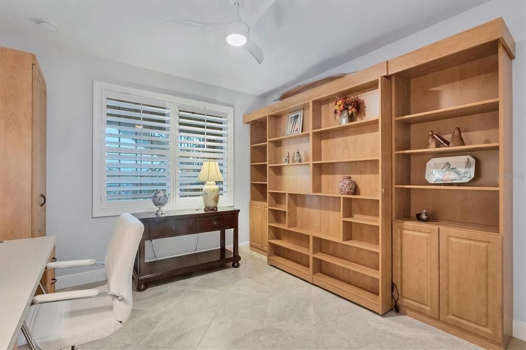 For Sale: $775,000 (3 beds, 2 baths, 1950 Square Feet)