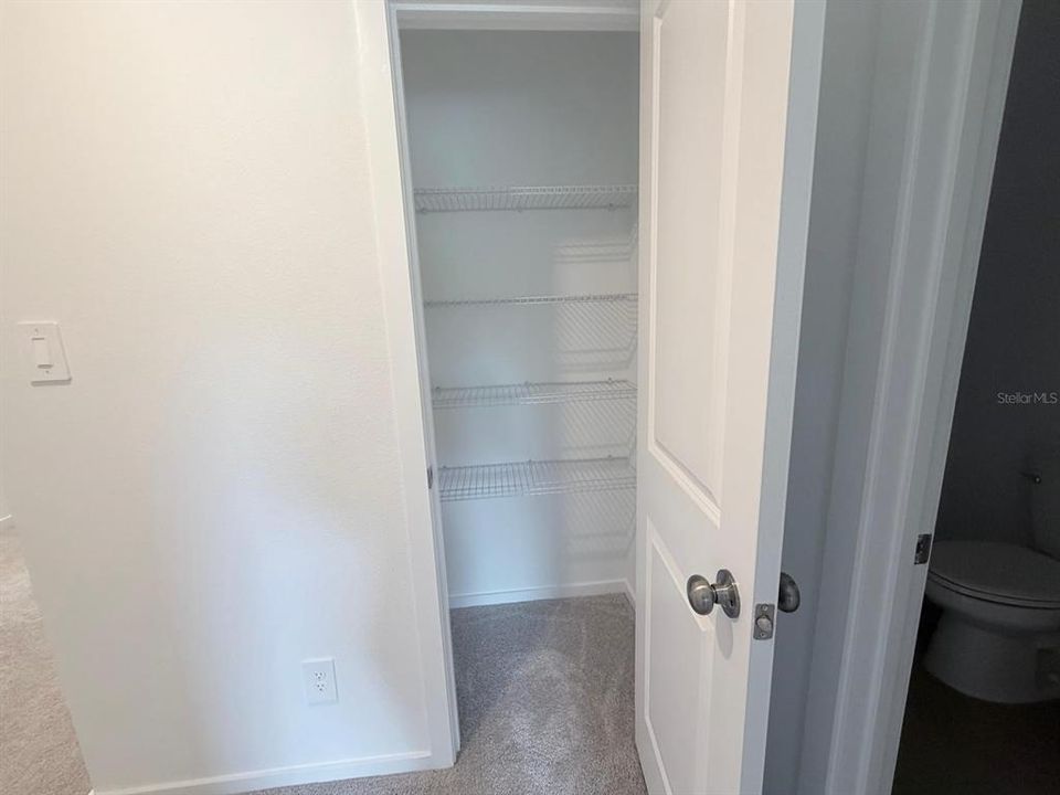 En Renta: $2,250 (3 camas, 2 baños, 1423 Pies cuadrados)