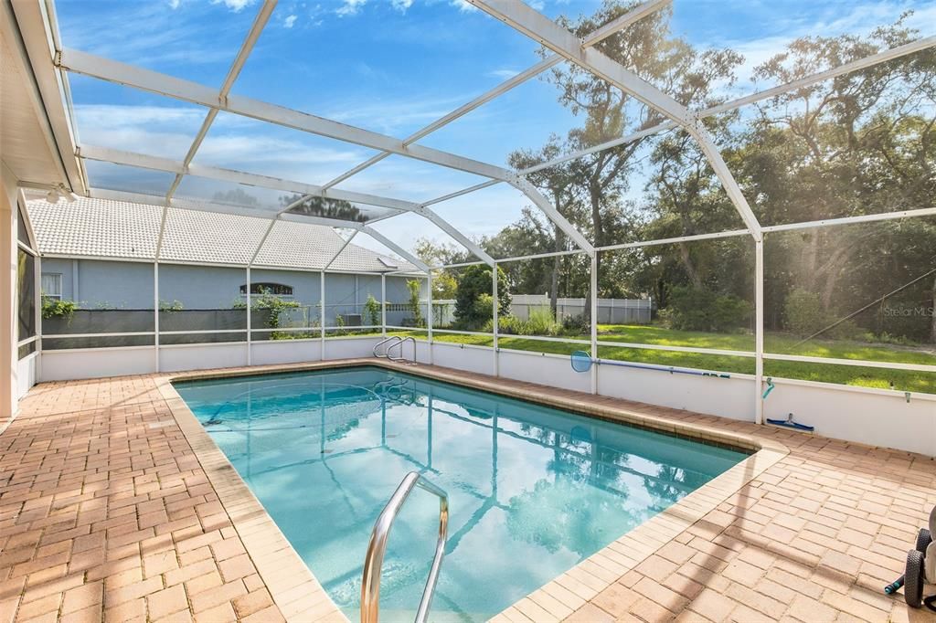 En Venta: $449,000 (3 camas, 2 baños, 2282 Pies cuadrados)