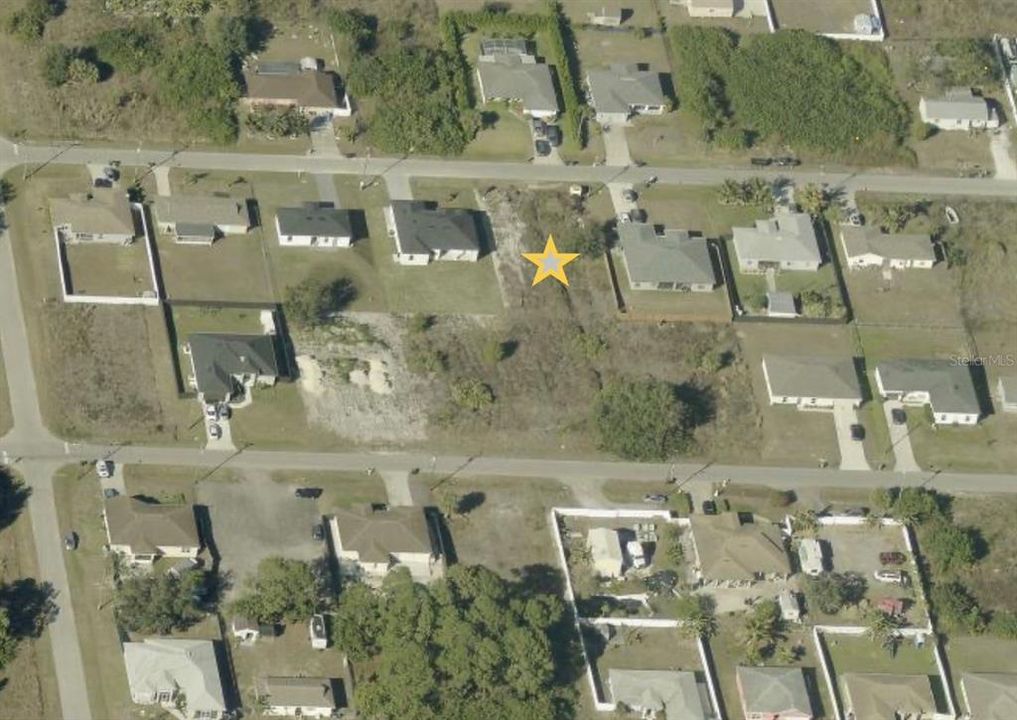 Недавно продано: $21,000 (0.25 acres)